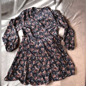 LOFT Floral Patterned dress
